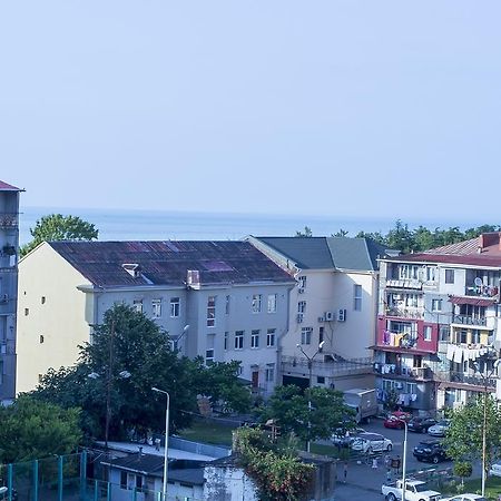 Batumi City Center Apartment Екстер'єр фото