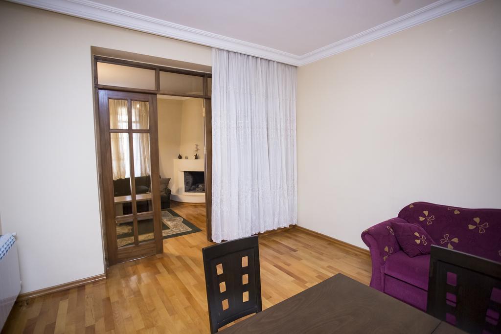 Batumi City Center Apartment Екстер'єр фото