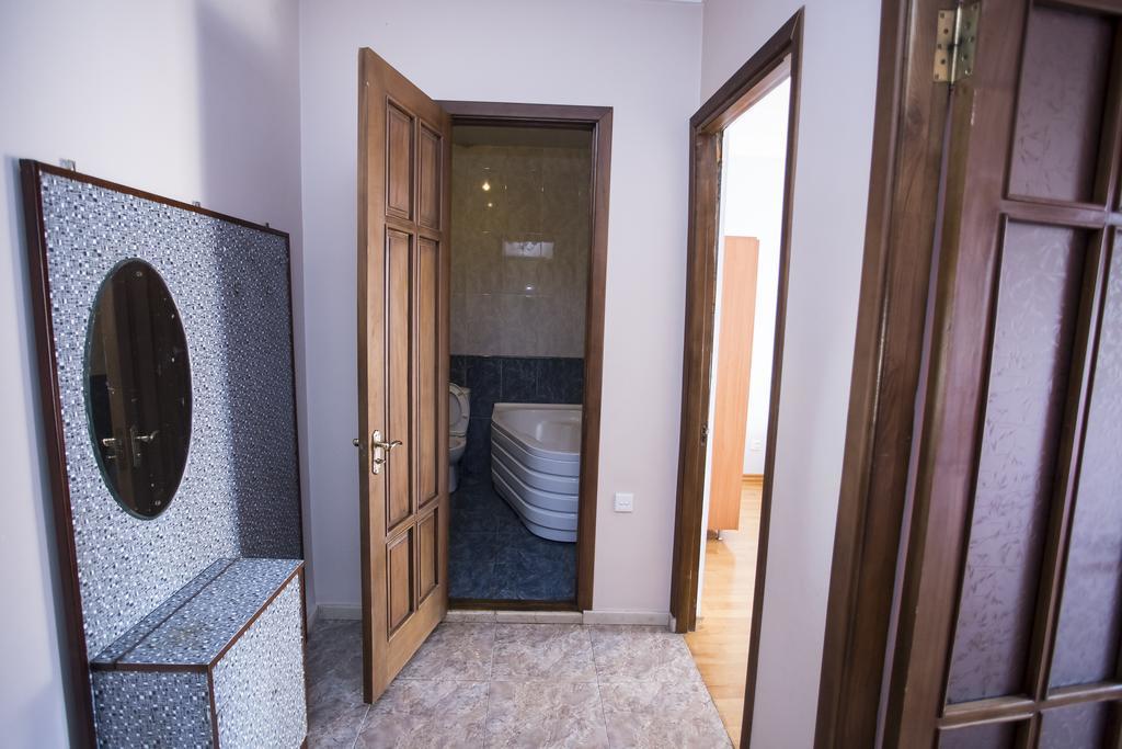Batumi City Center Apartment Екстер'єр фото